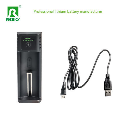 ซื้อ 18650 26650 21700 แบตเตอรี่ลิตยอน ชาร์จ USB สล็อตเดียว สมาร์ท สามารถชาร์จใหม่ได้ 4.2V online manufacture