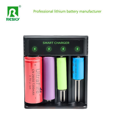 4 สล็อต 18650 แบตเตอรี่ชาร์จใหม่ 4.2V 2A สําหรับแบตเตอรี่ลิตยอน Ni-MH Ni-CD