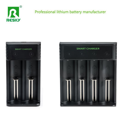 เครื่องชาร์จแบตเตอรี่ USB สามารถชาร์จได้ 5V 2A 4 สล็อต สําหรับแบตเตอรี่ 3.7V 1.2V